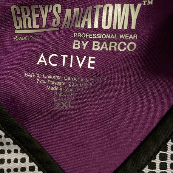 Greys Anatomy Scrubs - Picture 2 of 2